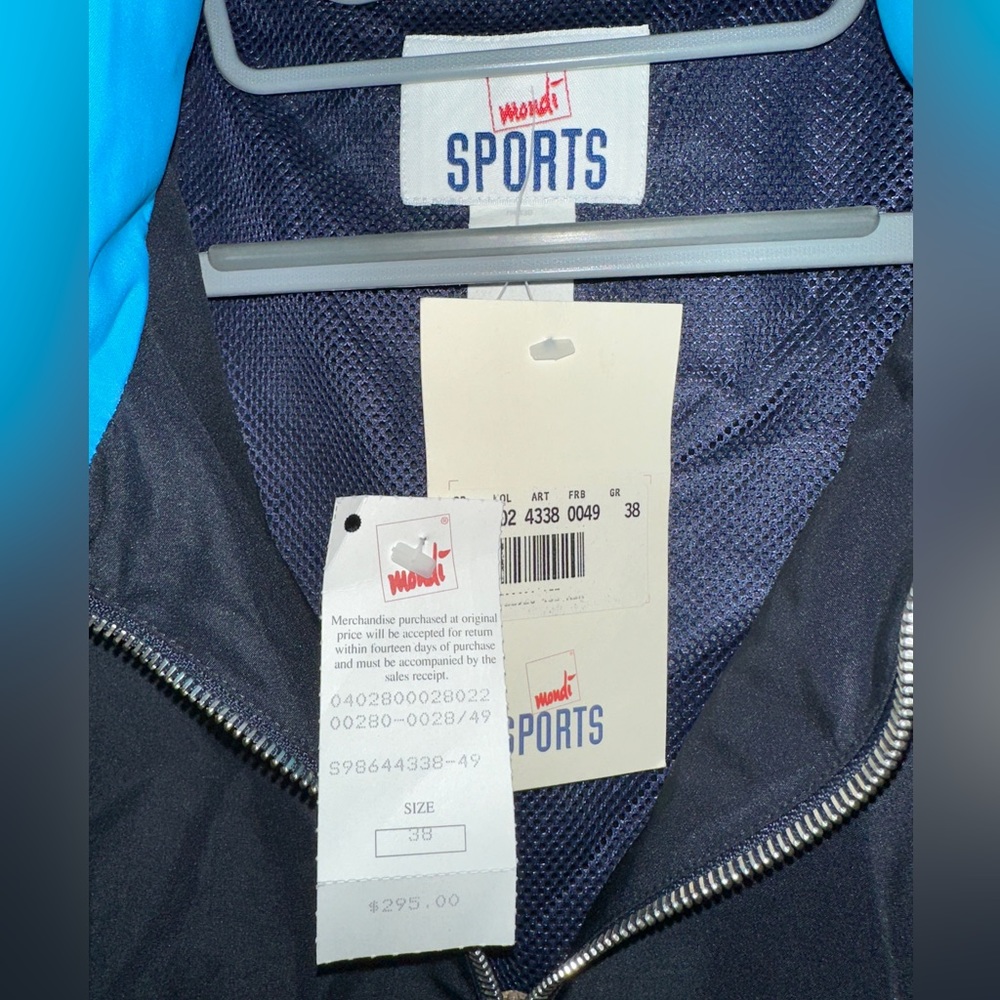 Jacket - Picture 6 of 6
